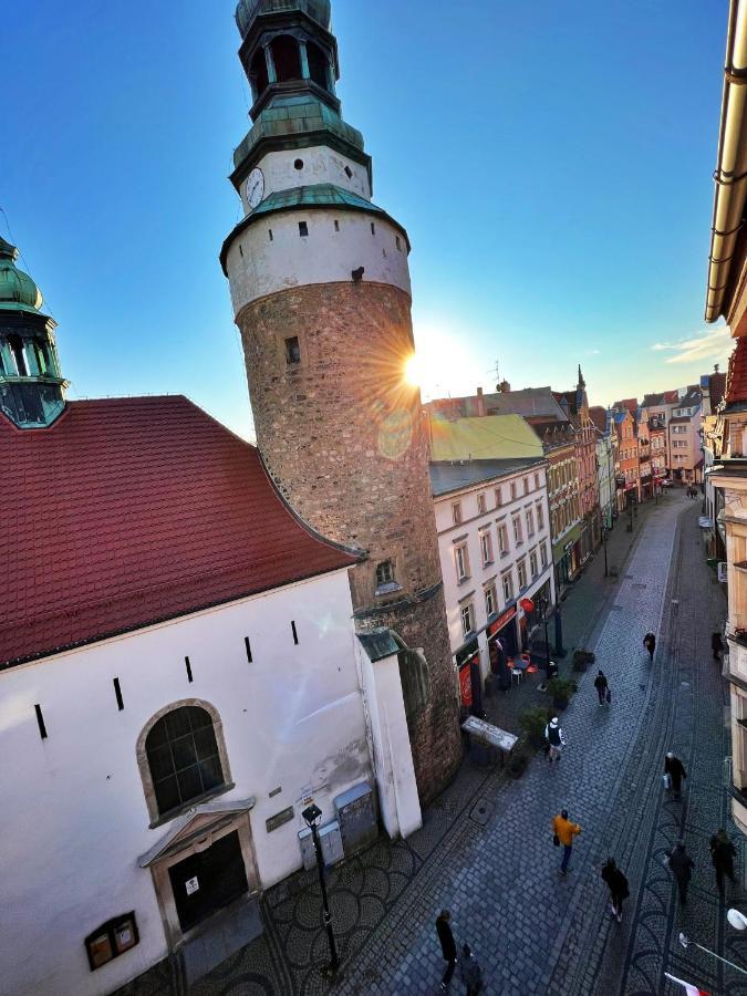Apartament W Samym Centrum Jeleniej Gory Jelenia Góra Exteriör bild