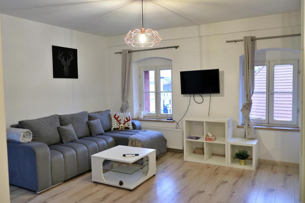 Apartament W Samym Centrum Jeleniej Gory Jelenia Góra Exteriör bild